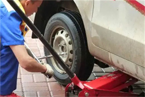 新城区附近拖车24小时服务热线电话